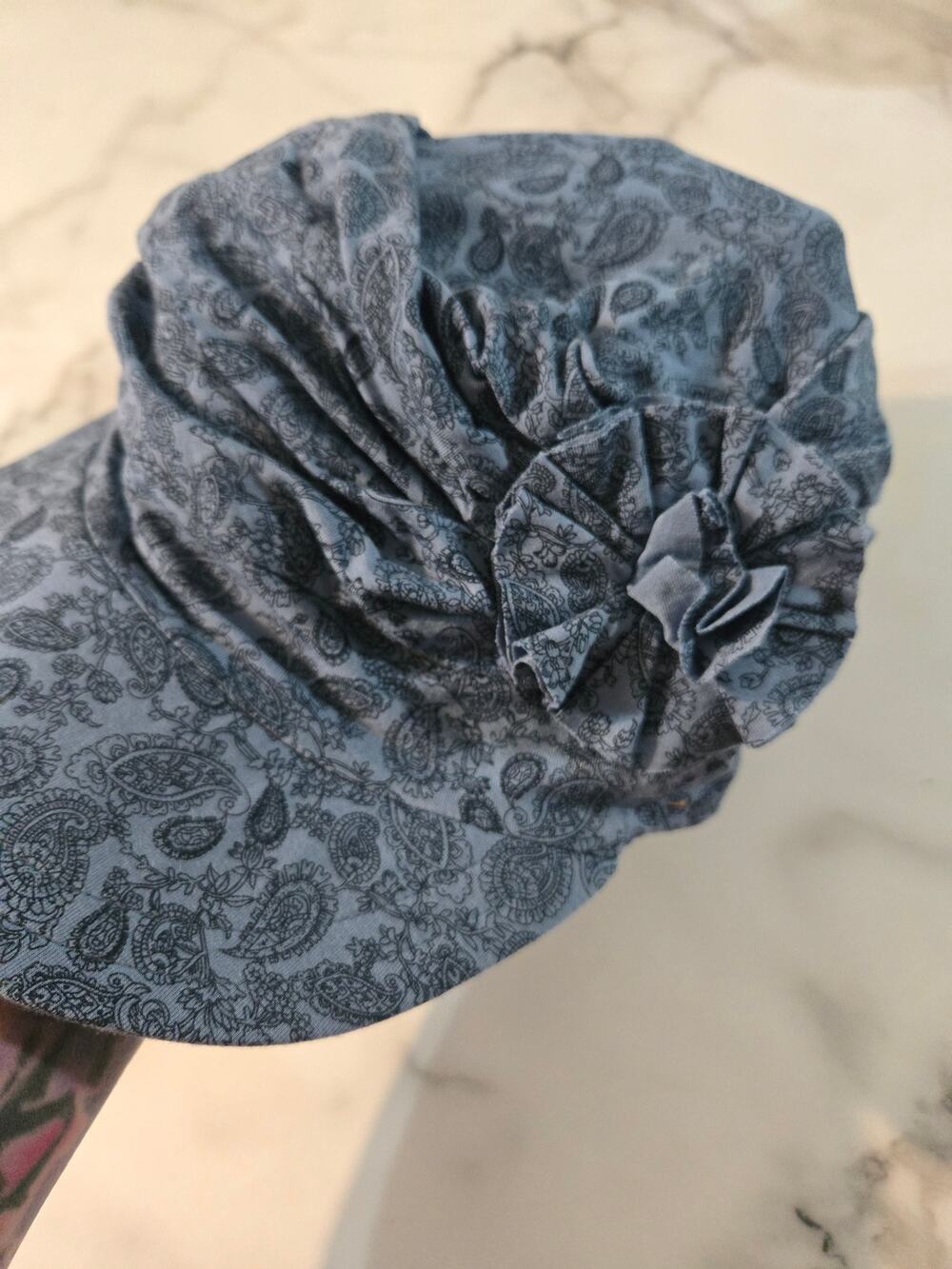 Women’s Blue Paisley Newsboy Cap Rosette Accent Pleated Baker Boy Hat
